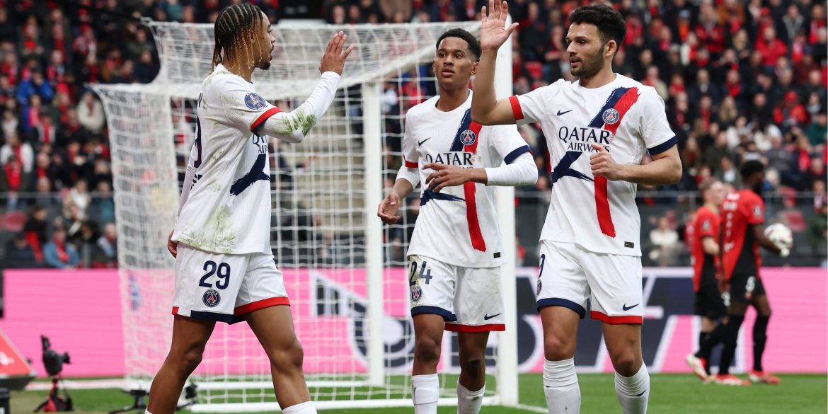 He's open to move: Man Utd now battling Arsenal to sign "prolific" PSG ace