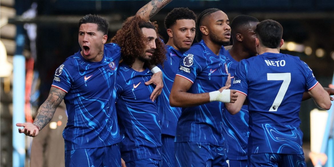Chelsea decide to sign £100k-per-week forward with clause triggered