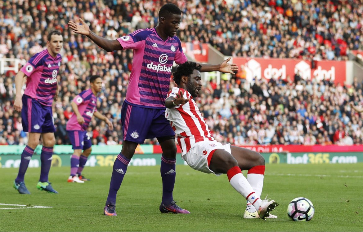 Sunderland made Papy Djilobodji blunder