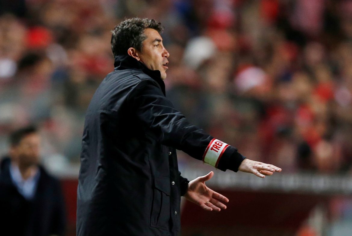 Should Wolves sign Henrique Araujo?
